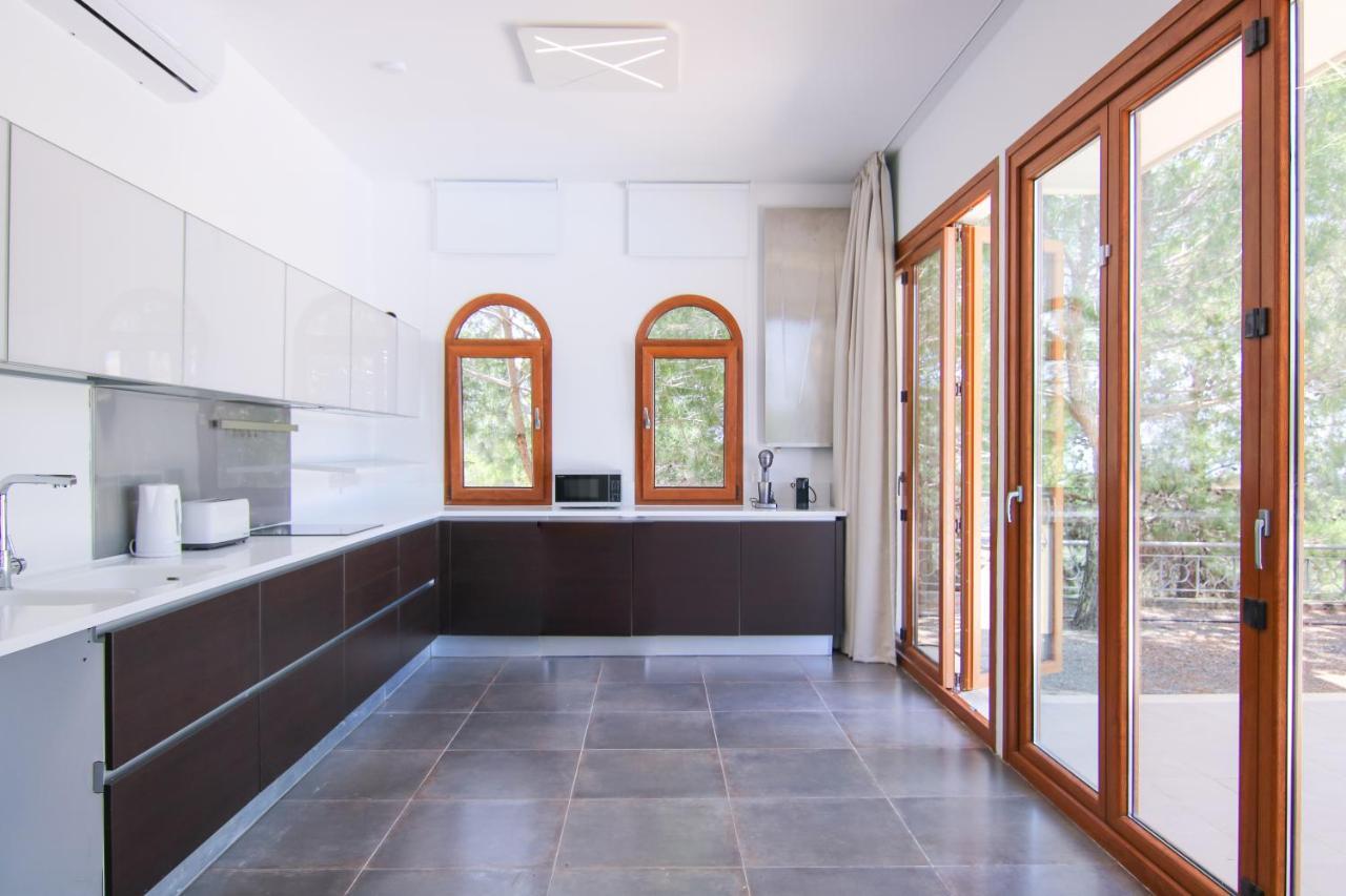 Phaedrus Living: Luxury Kathikas * Pafos