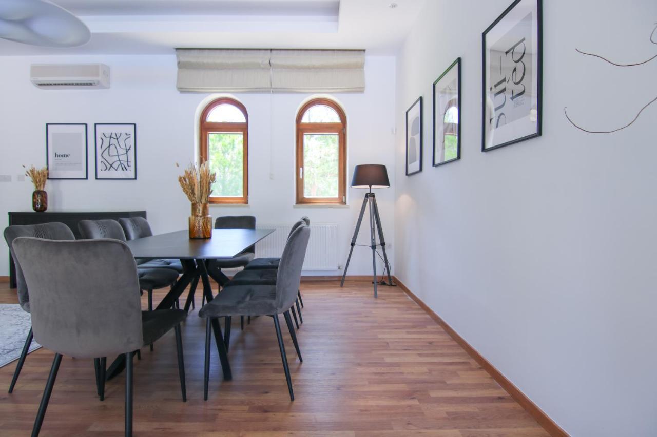 Phaedrus Living: Luxury Kathikas Willa *