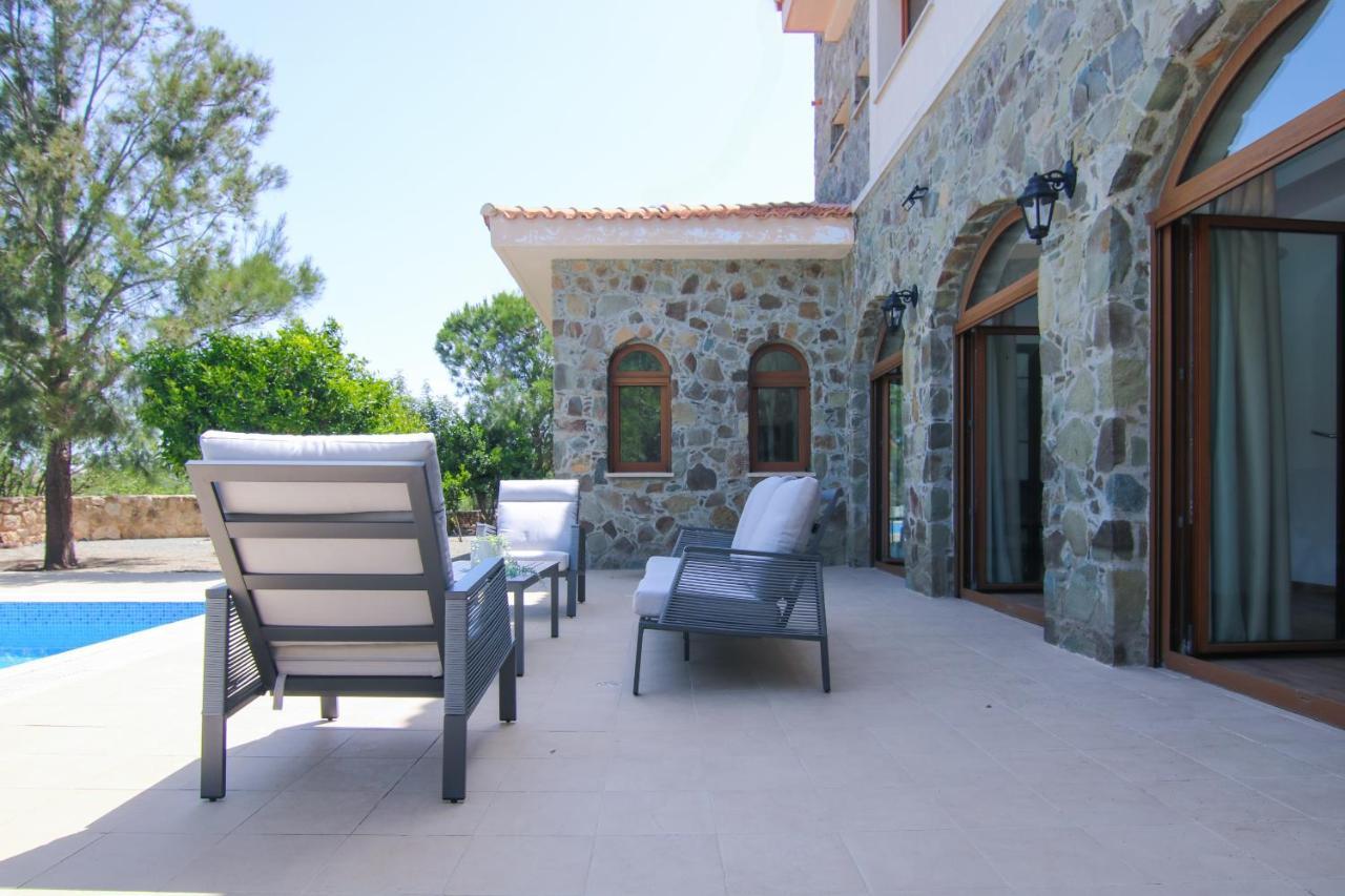 Phaedrus Living: Luxury Kathikas * Pafos